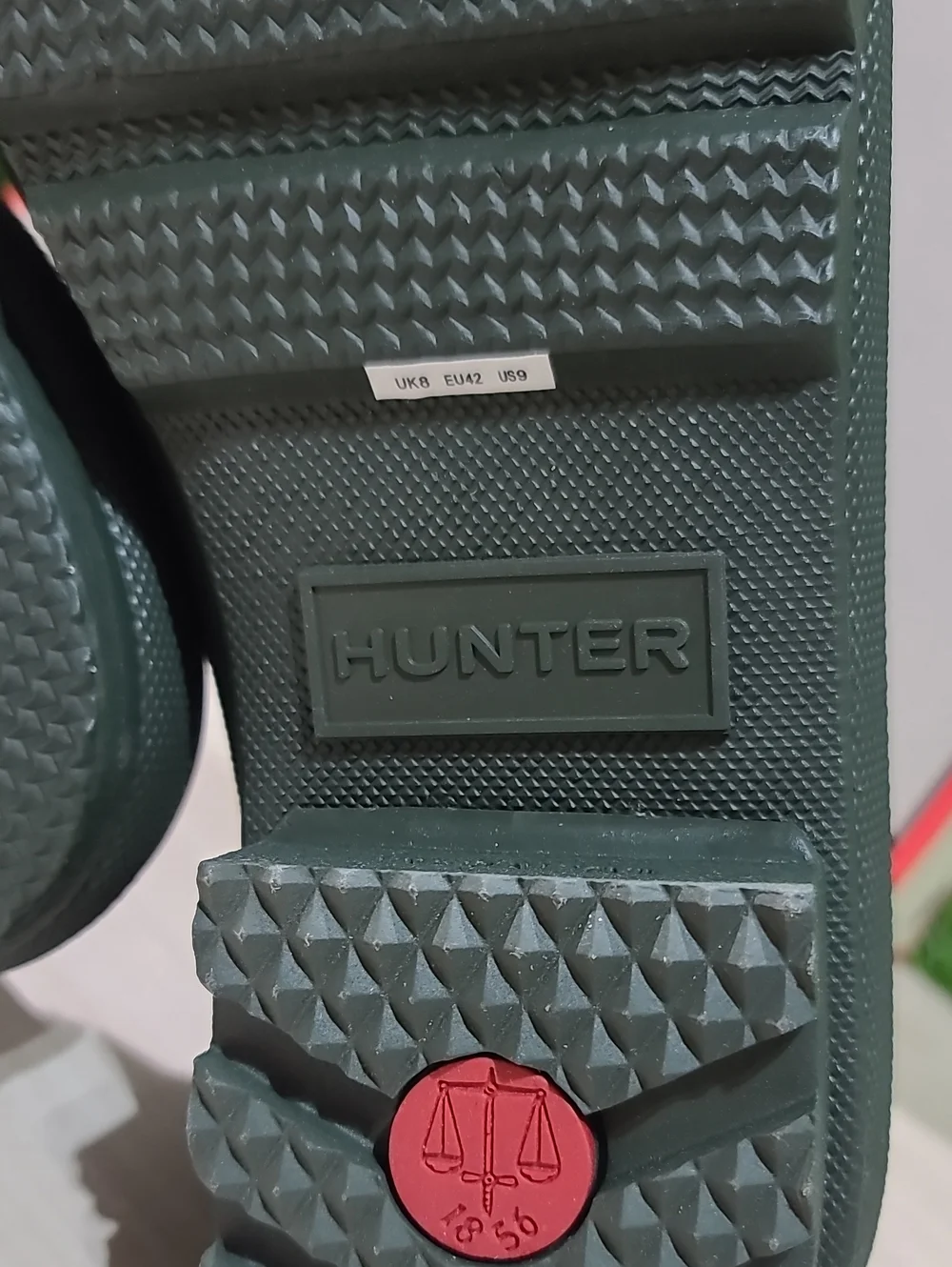 Hunter Men's Original Chelsea Rain Boots / Dark Olive US 9 NEW